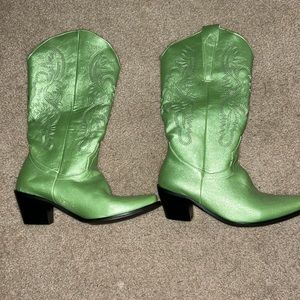 Green cowboy boots